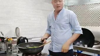 被厨师打的视频网红,视频曝光引网友热议