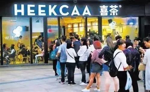 网红店排队托,托儿背后的秘密与现象分析